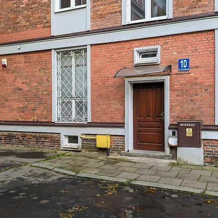 Stylish Korzenna Perfect For Remote Work With An Excellent Location By Renters