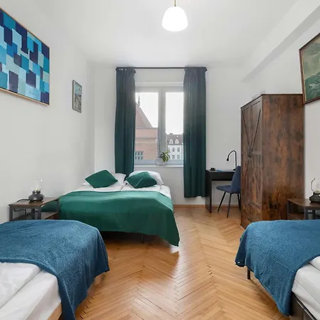 Stylish Korzenna Perfect For Remote Work With An Excellent Location By Renters Apartment Gdansk