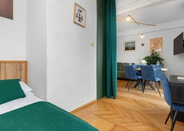 Stylish Korzenna Perfect For Remote Work With An Excellent Location By Renters Apartment *
